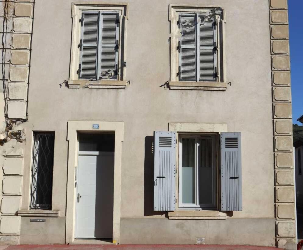 Charmant Studio En Plein Coeur De Tain L'Hermitage Екстериор снимка